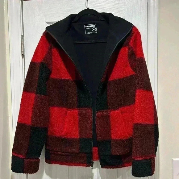 EXPRESS Quality Fit Sherpa FLEECE LINED Buffalo Check Jacket Coat Men's Small - Picture 1 of 5